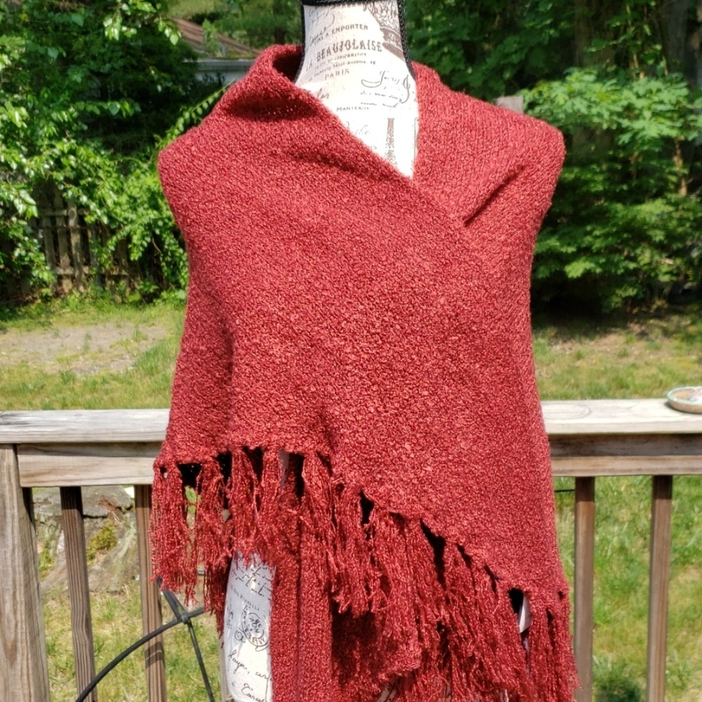 Rust colored wrap - Picture 2 of 3